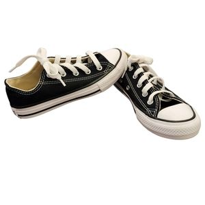 Converse Chuck Taylor All Star Low Top Sneaker Youth 13